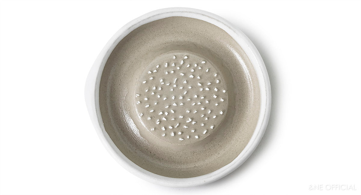 日本製陶瓷磨蓉器 (2色; 2 Size) \&NE/