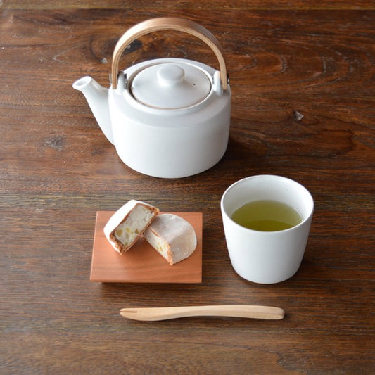 日本製SALIU木柄陶器茶壺 (420ml; 5色)