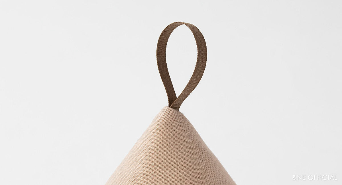 日本製可愛三角形隔熱套(S; 11款) \&NE/