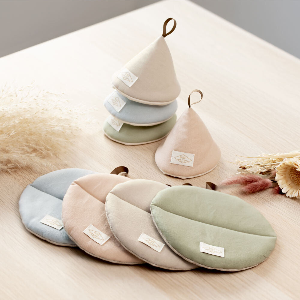 日本製可愛三角形隔熱套(S; 11款) \&NE/