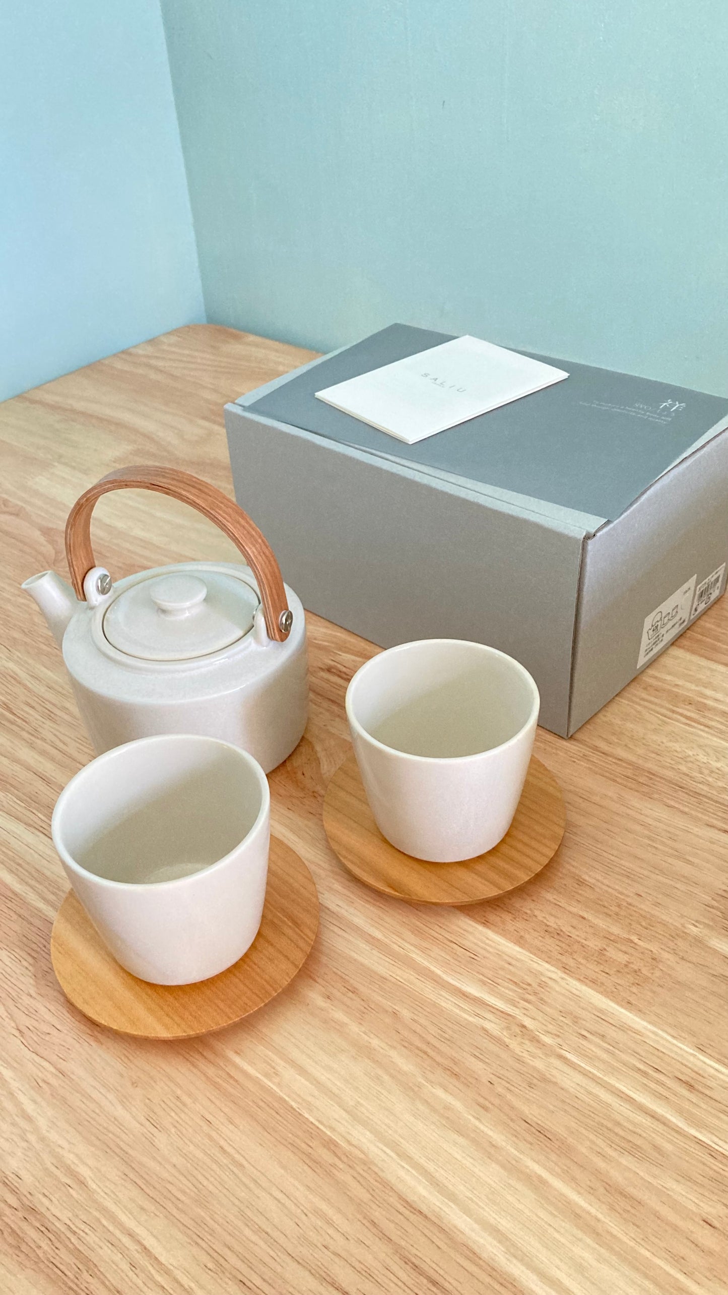 日本製SALIU陶器茶壺、茶杯、茶墊套裝 (360ml; 5色)